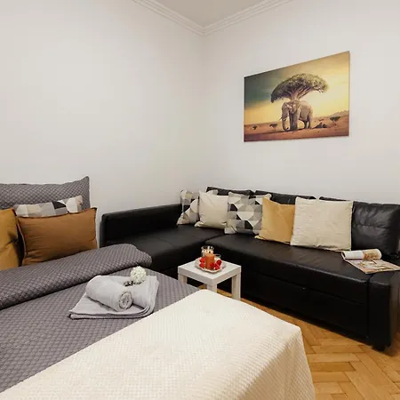 Kupelna Apartamento *